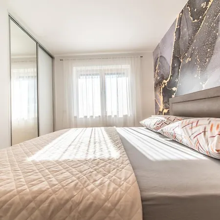 Appartement Bella *